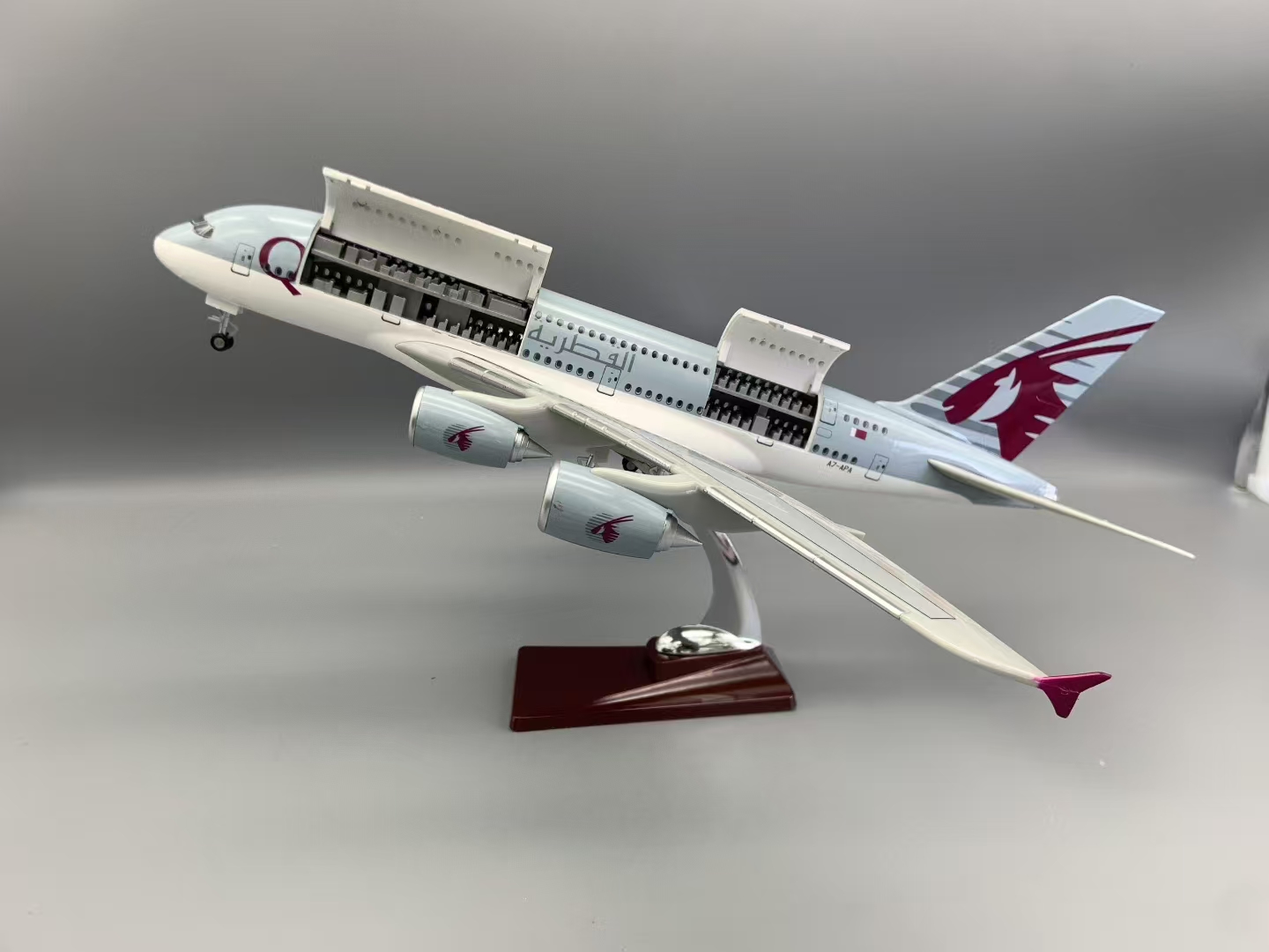 NEW A380 Qatar Airways Model P - đánh giá và giá Kids Toys Qatar